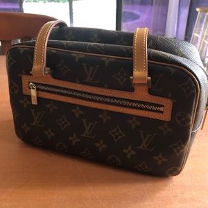 LOUIS VUITTON CITE BAG MM